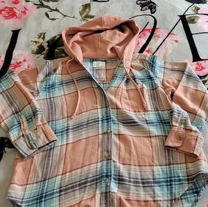 American eagle hooded flannel size small